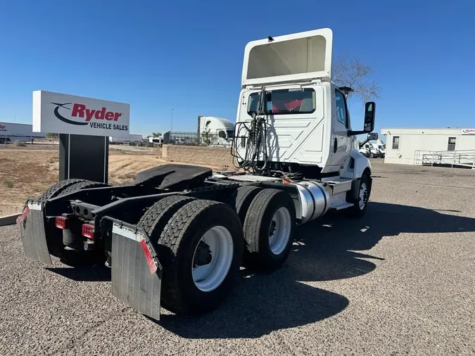 2019 NAVISTAR INTERNATIONAL LT625 DAYCAB T/A