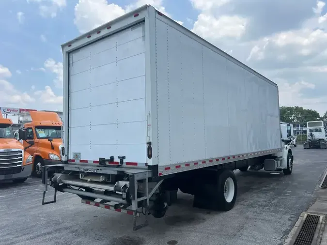 2020 FREIGHTLINER M2 106