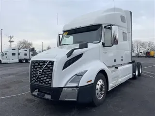 2019 VOLVO VNL760