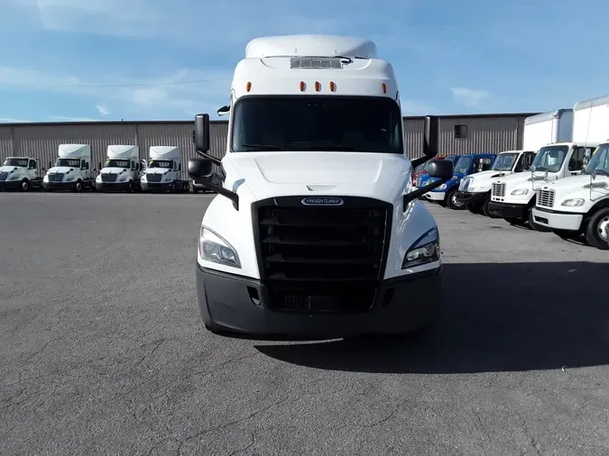 2019 FREIGHTLINER/MERCEDES NEW CASCADIA 1265c4cf0feaf274a00fbf5ae044f473462