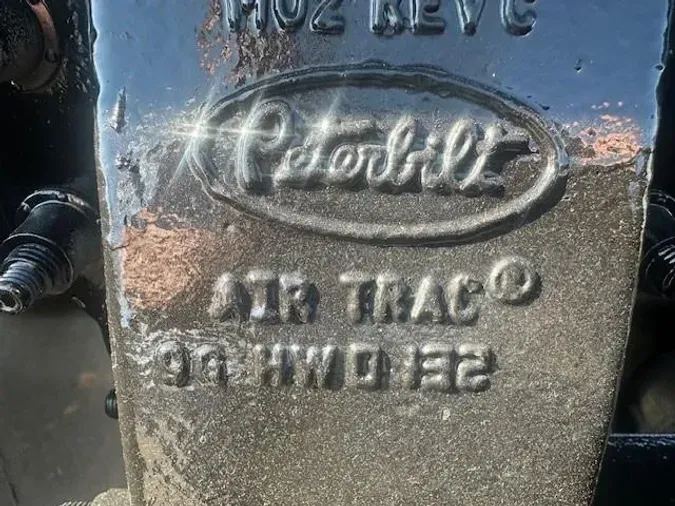 2021 Peterbilt 389