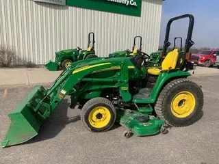 2013 John Deere 3720