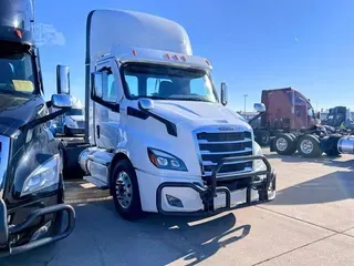 2023 FREIGHTLINER CASCADIA 116
