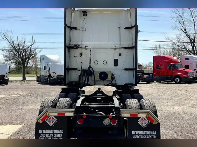 2021 INT LT625 6x4