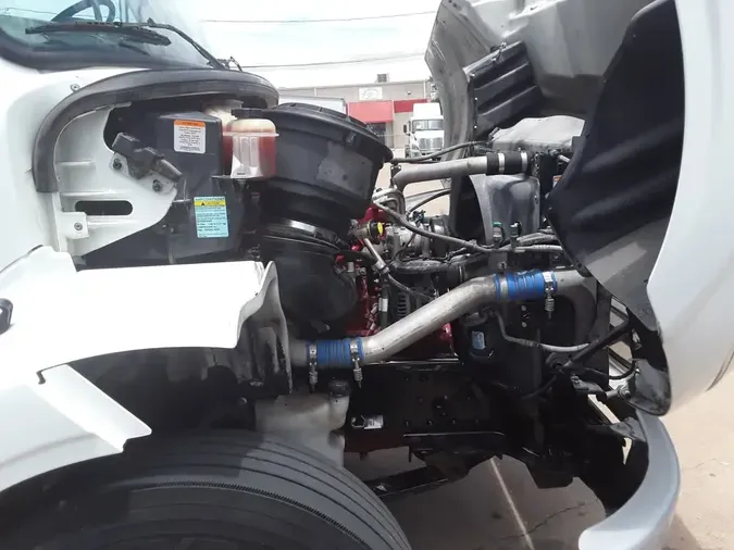 2018 FREIGHTLINER M2-112
