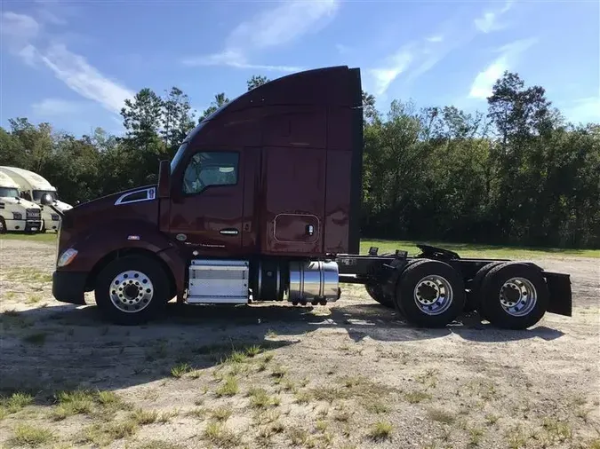 2021 KENWORTH T680