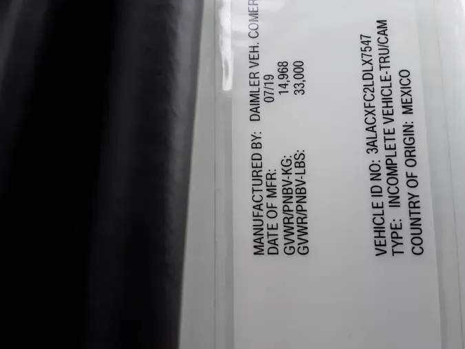 2020 FREIGHTLINER M2 106