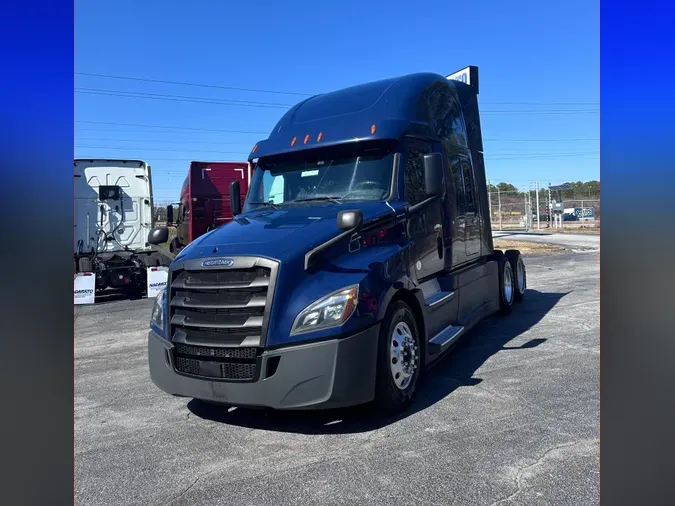 2019 FREIGHTLINER CASCADIA 126