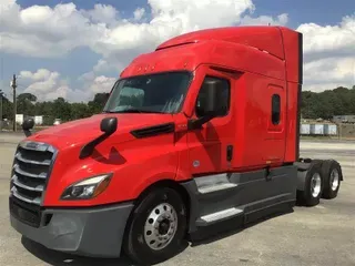 2021 FREIGHTLINER CA126