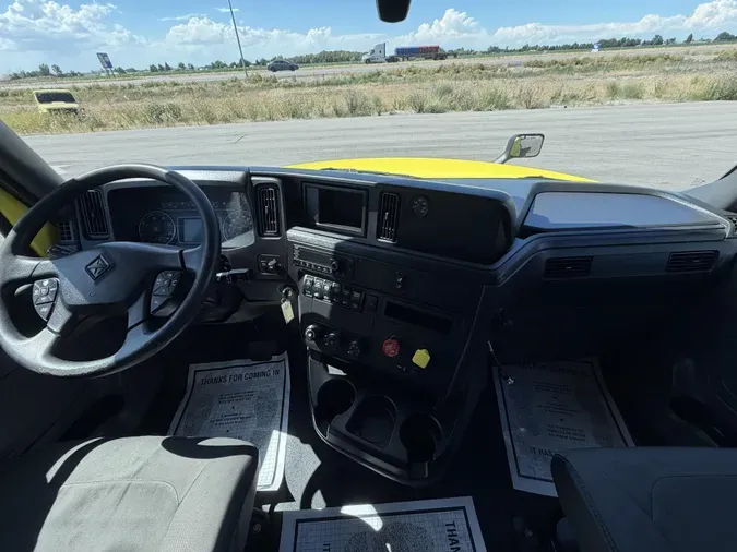 2023 International LT6255c643274b5788e4db2d1aedc798df8cf