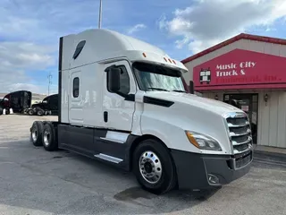 2019 FREIGHTLINER CASCADIA 126