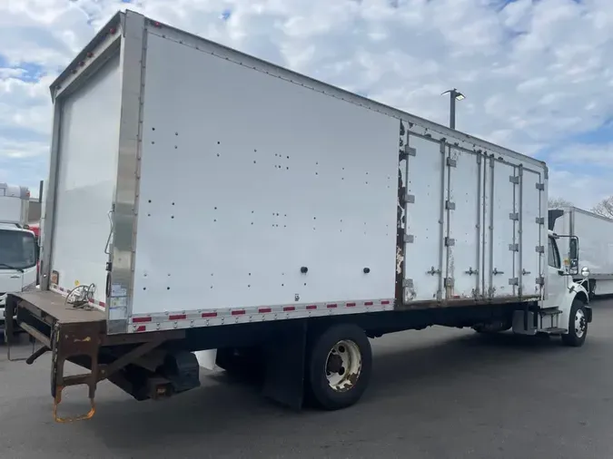 2018 FREIGHTLINER/MERCEDES M2 106