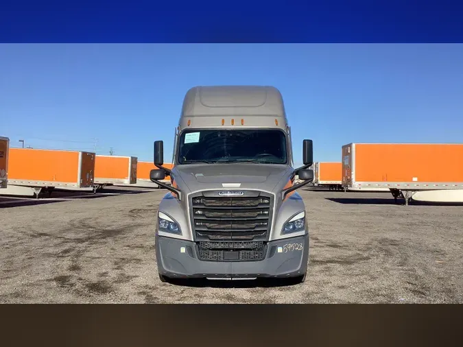 2023 Freightliner Cascadia