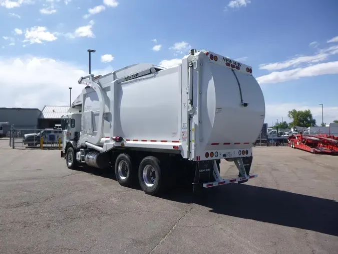2025 Peterbilt 5205c6b969602b97c253a668967ddf69953