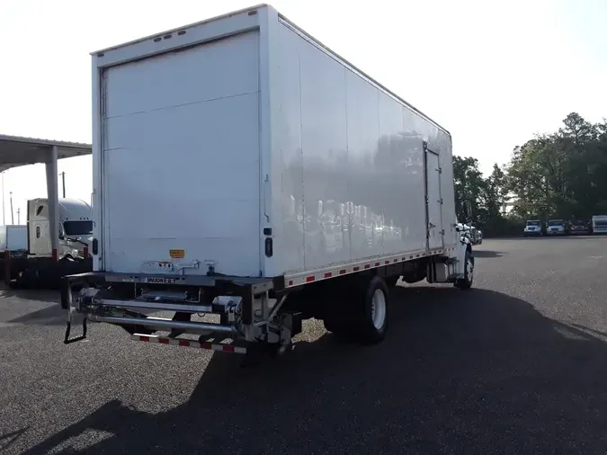 2018 FREIGHTLINER/MERCEDES M2 106