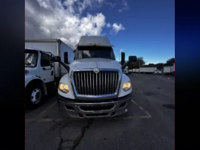 2020 NAVISTAR INTERNATIONAL LT625 SLPR CAB