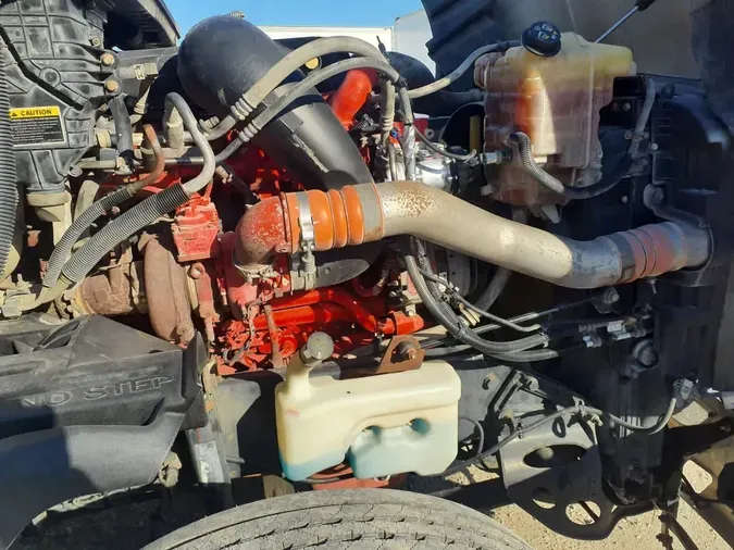 2019 NAVISTAR INTERNATIONAL LT625 SLPR CAB5c74865198f0054bd0303d3bf44eb5b2