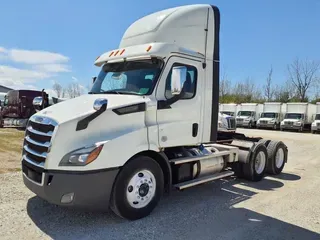 2020 FREIGHTLINER/MERCEDES NEW CASCADIA 116