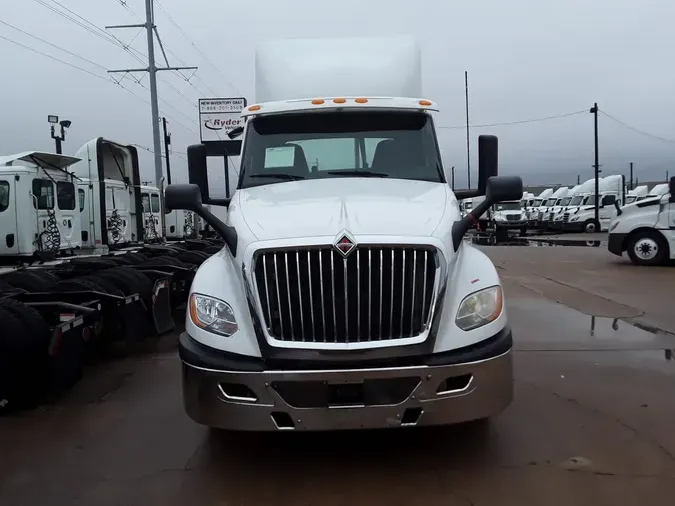 2019 NAVISTAR INTERNATIONAL LT625 DAYCAB T/A
