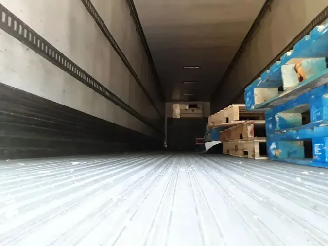 2015 UTILITY TRAILERS VS2RA 48/162/1025c7c8e48d38dbe955e3f99cd9718e474