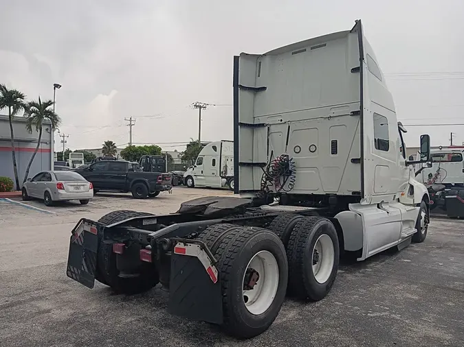 2020 NAVISTAR INTERNATIONAL LT625 SLPR CAB