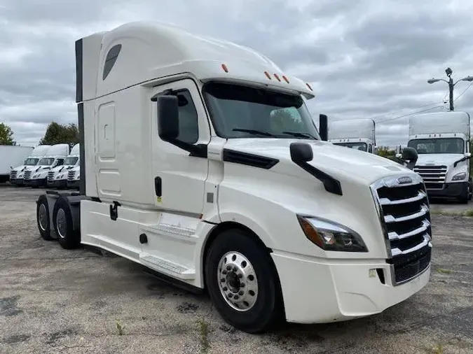 2020 Freightliner Cascadia