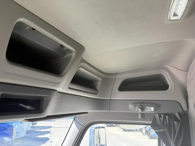 2022 Peterbilt 5675c85337aeb78304f17b48c484dbd56e0