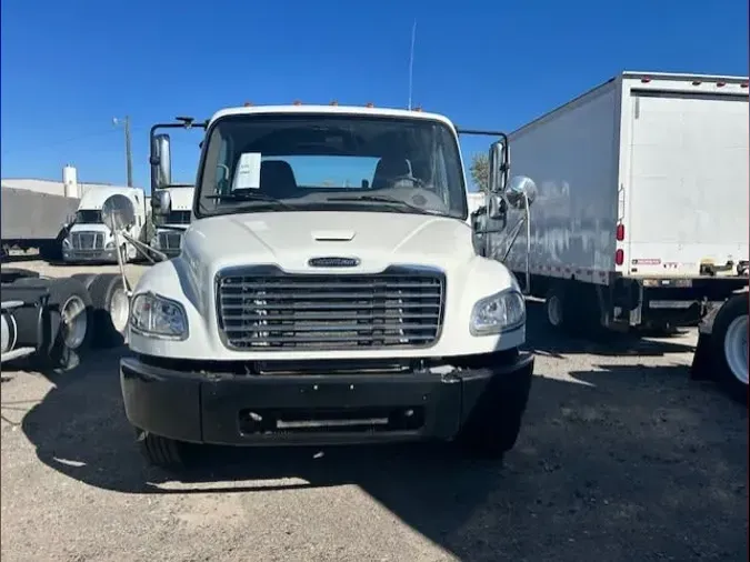 2018 FREIGHTLINER/MERCEDES M2 106