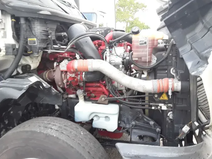 2019 NAVISTAR INTERNATIONAL LT625 DAYCAB T/A