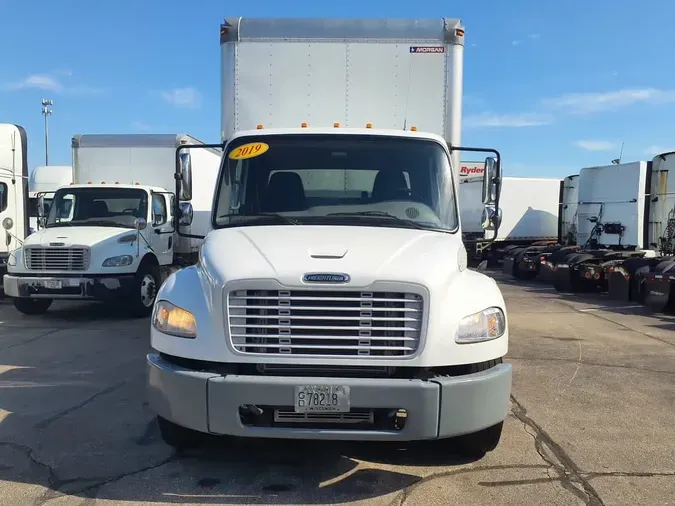 2019 FREIGHTLINER M2 106
