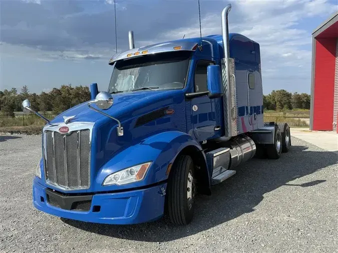 2022 PETERBILT 579