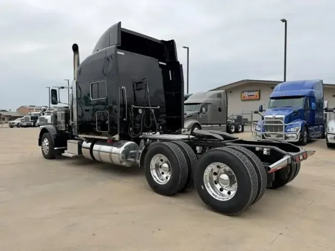 2022 Peterbilt 3895c8fb57bd3e3ec7f4f44f54a69c14197