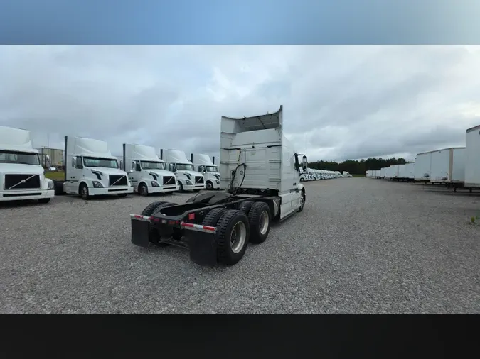 2019 Volvo VNL 740