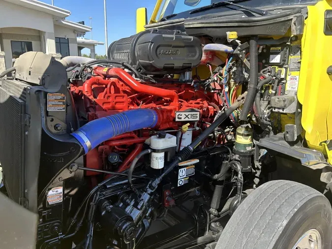 2024 Peterbilt 579