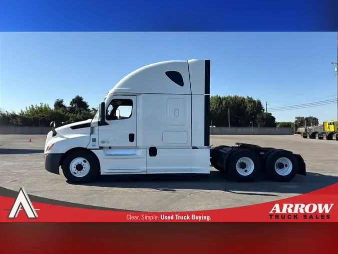 2022 FREIGHTLINER CA126