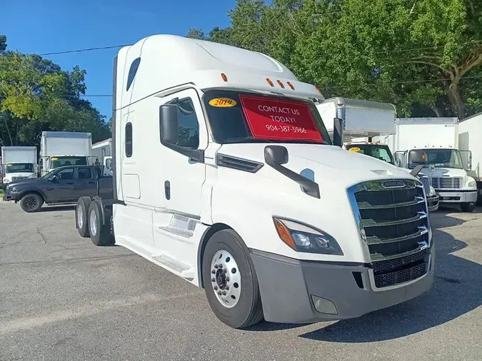 2019 FREIGHTLINER NEW CASCADIA PX12664