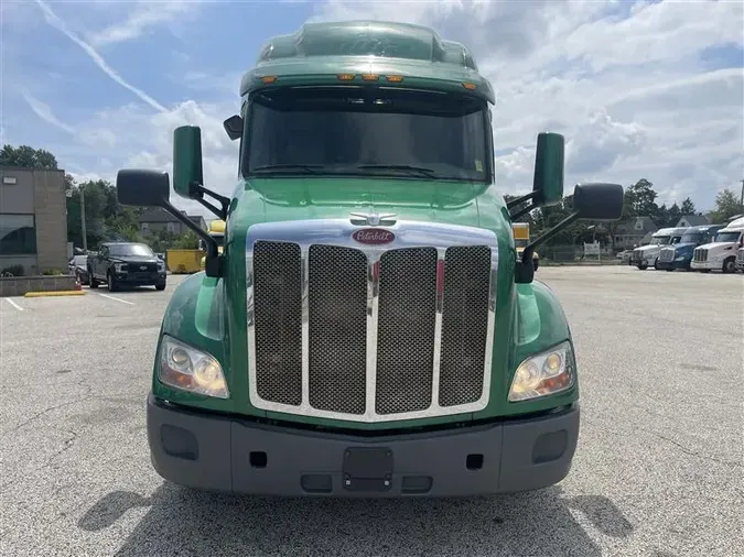 2019 PETERBILT 579