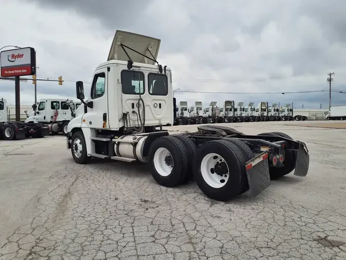 2018 FREIGHTLINER CASCADIA 125
