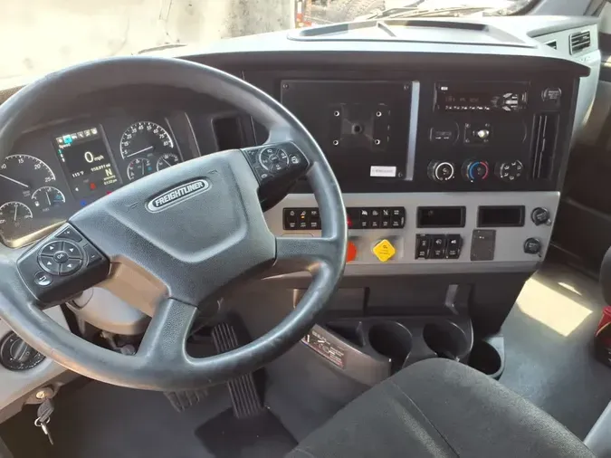 2022 FREIGHTLINER/MERCEDES NEW CASCADIA PX12664