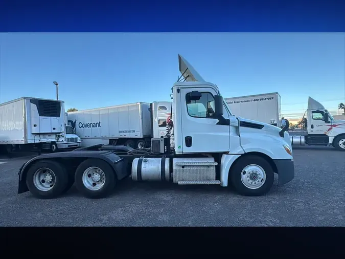 2020 FREIGHTLINER/MERCEDES NEW CASCADIA PX12664