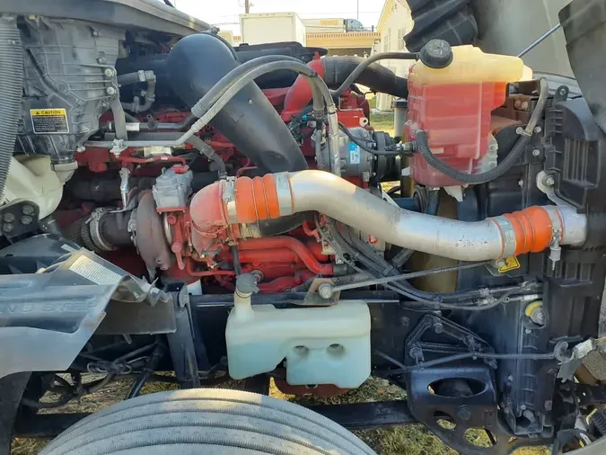 2019 NAVISTAR INTERNATIONAL LT625 DAYCAB T/A5ca4ad432a2c72a657f78b9b291f9945