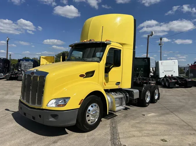 2021 Peterbilt 579