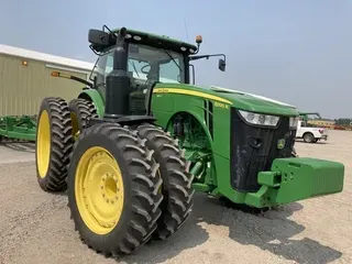 2019 John Deere 8320R
