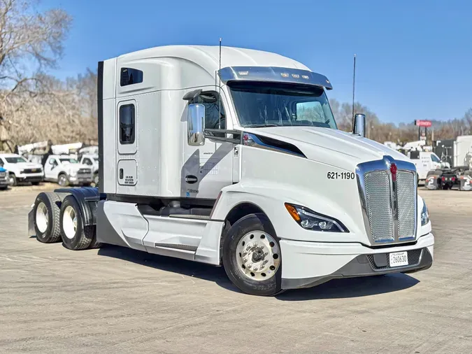 2024 KENWORTH T680