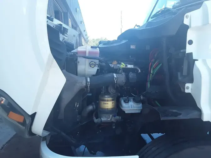2017 FREIGHTLINER CASCADIA 113