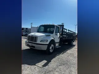 2018 FREIGHTLINER M2 106