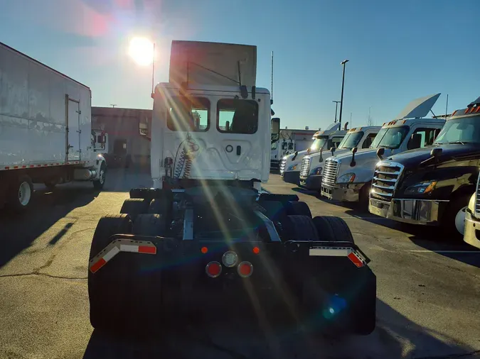 2020 FREIGHTLINER/MERCEDES NEW CASCADIA PX12664