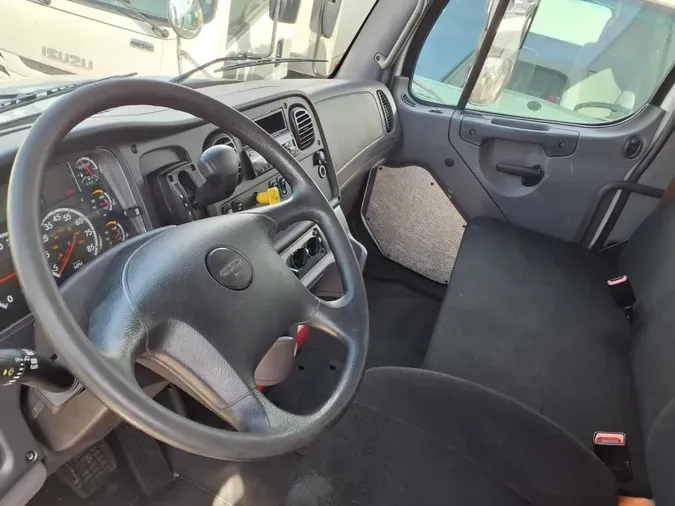 2019 FREIGHTLINER/MERCEDES M2 106