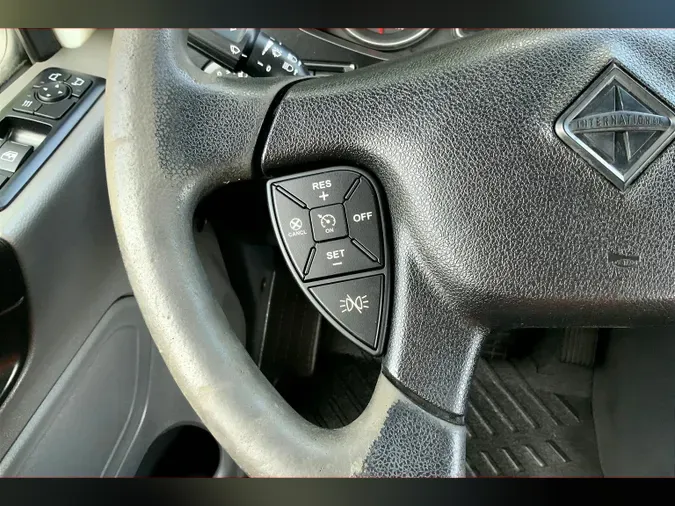 2020 INT LT625 6x4