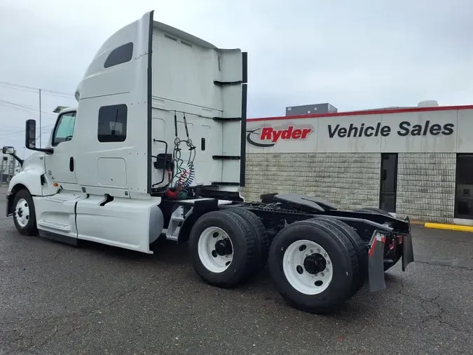 2020 NAVISTAR INTERNATIONAL LT625 SLPR CAB